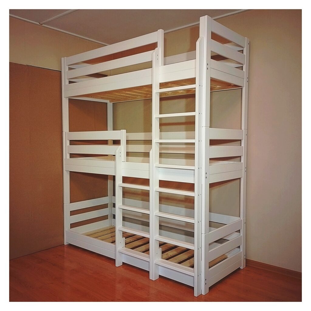eritellimusel,
lastevoodid,
narivoodid,
kolmekohaline